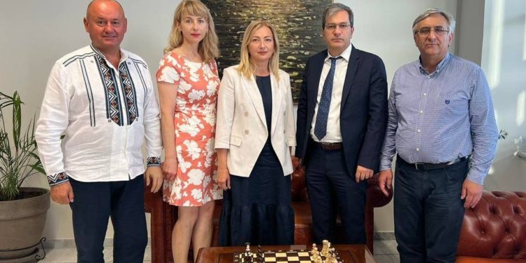 Класичний університет Тернополя зробив крок в українсько-грецькій співпраці