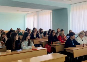 Студенти ТНПУ спілкувалися про ефективність і відповідальність  у соцмережах