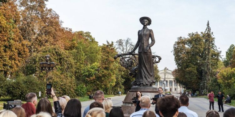 У Тернополі вшанували Соломію Крушельницьку (фото та відео)