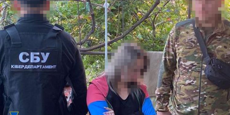 СБУ затримала у Запоріжжі двох агенток фсб, які «полювали» на ППО та «зливали» персональні дані військових ЗСУ