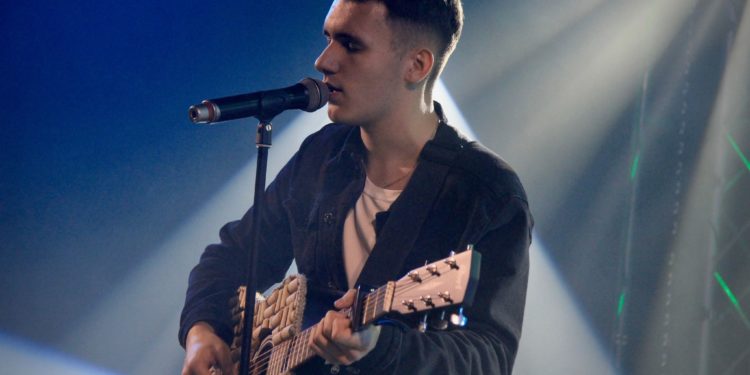 Вперше із живим бендом: у Тернополі з великим сольним концертом виступить YAKTAK