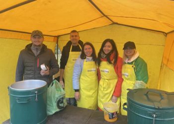 Тернопільський благодійний ресторан “Жовтий фартух” отримав допомогу від фонду “Хвилі змін”