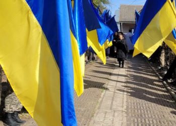 Із воїном Володимиром Бобиком попрощалися на Тернопільщині