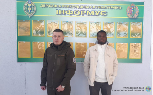 Нелегала, який жив на Тернопільщині, видворили з України