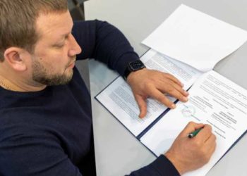 Очільник Тернопільської ОВА Володимир Труш підписав Меморандум з ТОВ «YouControl»