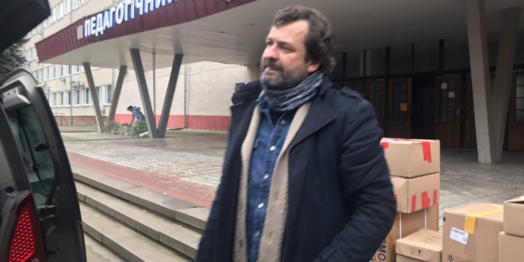 Археологи із Польщі приїхали до тернопільського університету із гуманітарною допомогою