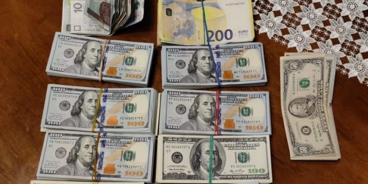 На Тернопільщині викрили зловмисників, які переправляли ухилянтів за кордон