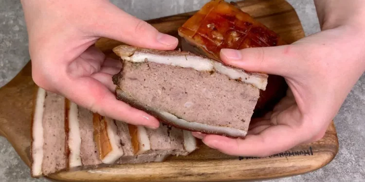 Закуска із сала та фаршу