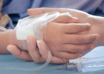 Не дбала про хвору дитину