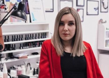 Переселенка з Маріуполя заснувала б’юті-бізнес у Тернополі