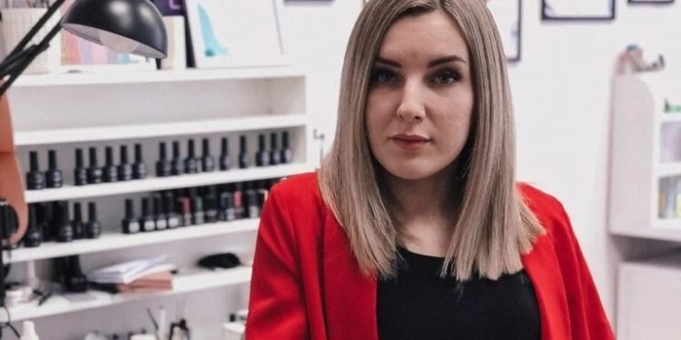 Переселенка з Маріуполя заснувала б’юті-бізнес у Тернополі