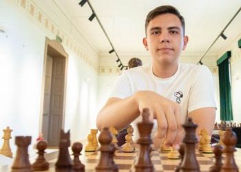 Титул за титулом від FIDE: «Опілля» допомагає юному шахісту здобувати міжнародні перемоги