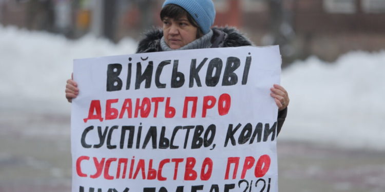 Черговий мирний “військовий” пікет у центрі Тернополя