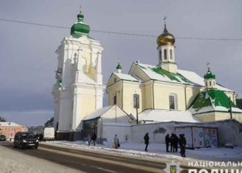 У Кременці, в Миколаївському соборі, вперше відслужили священники ПЦУ