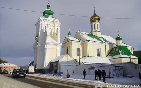 У Кременці, в Миколаївському соборі, вперше відслужили священники ПЦУ