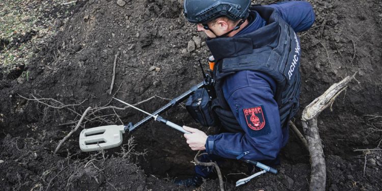 На Східному масиві у Тернополі знайшли боєприпас