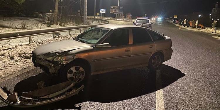 Одразу три ДТП на Тернопільщині внаслідок складних метео ситуацій