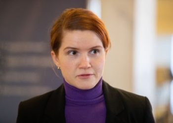 Мар’яна Безугла знову чудить: 74 відсотки чоловіків готові відмовитись від громадянства