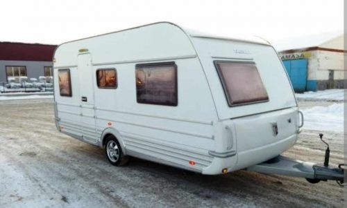 «Українська команда» Тернопільщини передала артилеристам штабний причіп