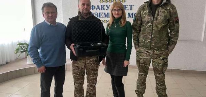 Факультет іноземних мов ТНПУ допоміг у реалізації необхідного на фронті – спільними зусиллями до омріяної Перемоги