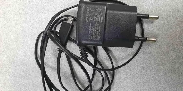 Через зарядний пристрій загинув літній тернополянин