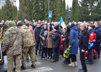 Тіло загиблого бійця Юрія Палія зустріли на Тернопільщині