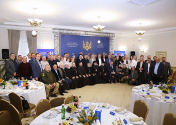 Перший Молитовний сніданок провели у Збаражі у Міжнародний день “Дякую”