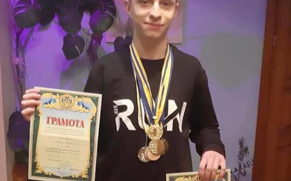 Учень Тернопільського ліцею отримав стипендію Президента України