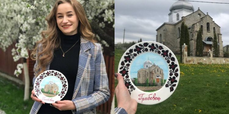 Майстриня з Тернопільщини розписує тарілки