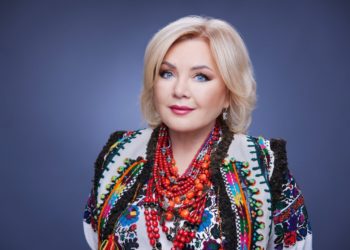 У Тернополі відбудеться довгоочікуваний святковий концерт Оксани Білозір «Різдво в колі друзів»