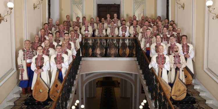 Капела бандуристів запрошує тернополян на “Зимову казку”