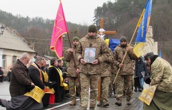 На Тернопільщині попрощалися одразу із двома бійцями