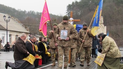На Тернопільщині попрощалися одразу із двома бійцями