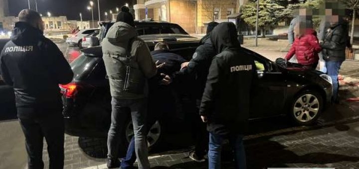 Втечу через україно-словацький кордон запропонував тернополянин військовозобов’язаному