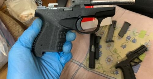 Чоловік намагався продати зброю на Тернопільщині