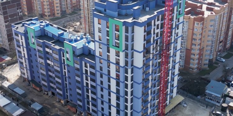 Як у Тернополі будують ЖК Manhattan (фотозвіт)