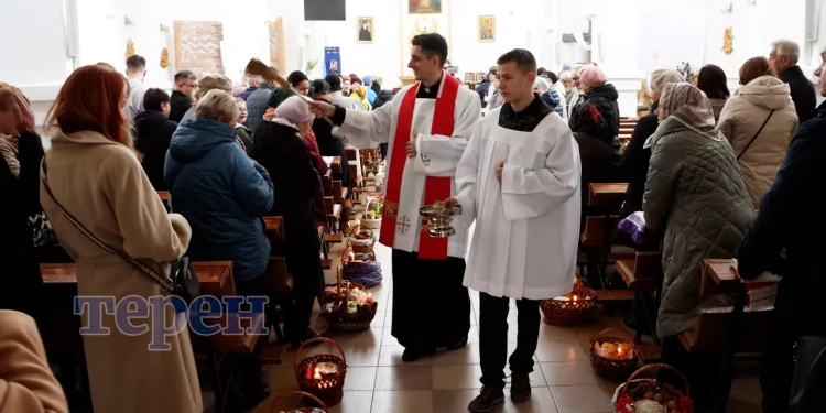 Тернопільські католики освятили паски