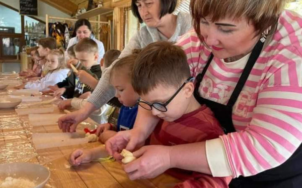 Етнопарк “Ладомирія” в Радивилові запрошує на екскурсії