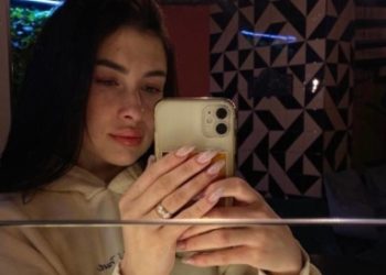 Дружина молодого тернопільського співака розповіла, як тріскав їх шлюб