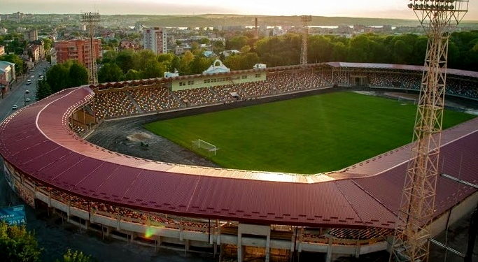 Після матчу у Тернополі вболівальники вибігали на поле