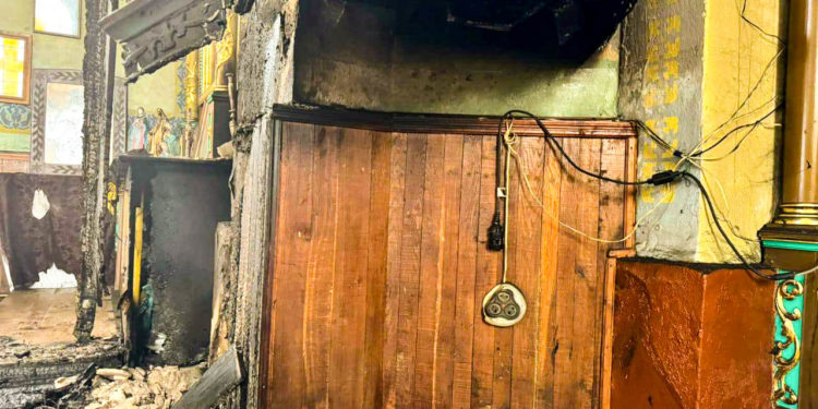 На Тернопільщині горіла церква: коротке замикання