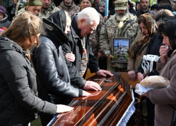 Тернопільщина прощалася із загиблим захисником Василем Друзюком