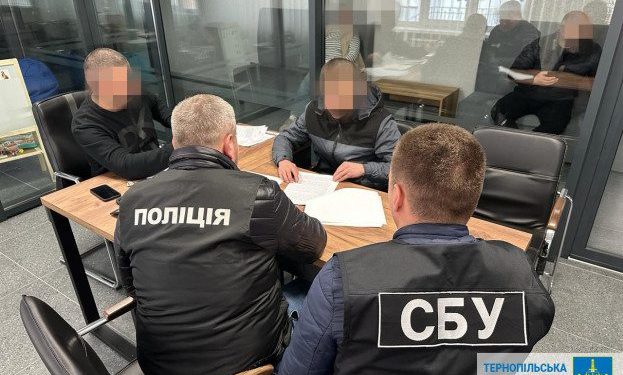 Рятувальники з Тернопільщини підозоюється у схемі відкатів