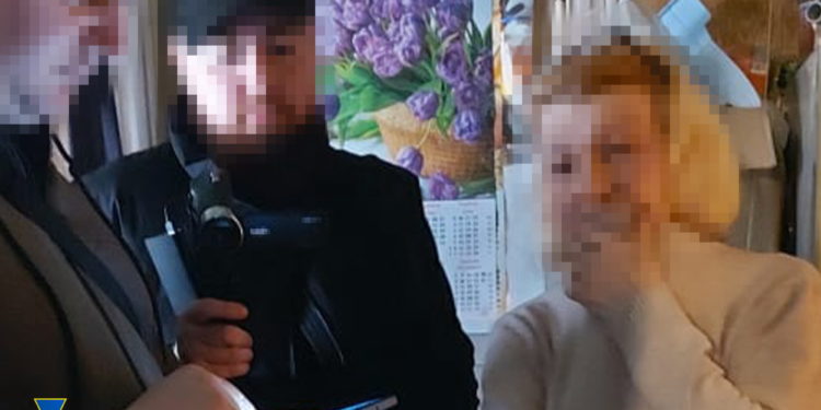 СБУ затримала російську агентку, яка шпигувала за бойовими літаками ЗСУ поблизу Кривого Рогу