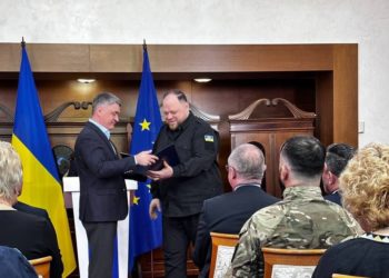 Нагородження лікаря. Фото ТОКЛ