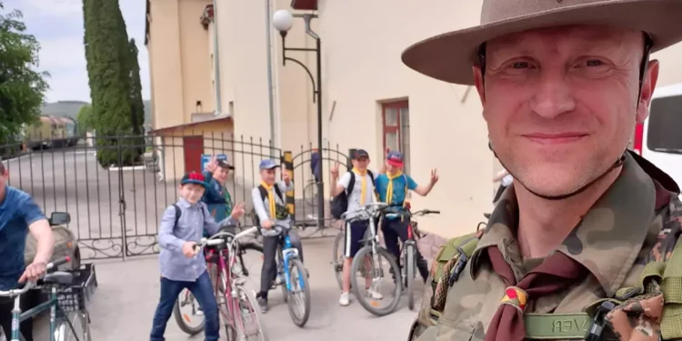 Із вихованцями під час веломандрівки