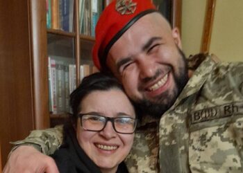 Загиблий Герой з мамою Христиною