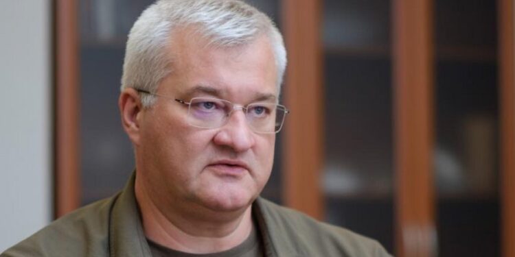 Андрій Сибігa