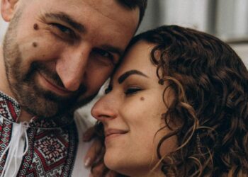 Тарас Дячун із коханою