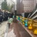 Лампадки біля меморіальної стели. Суспільне Тернопіль
